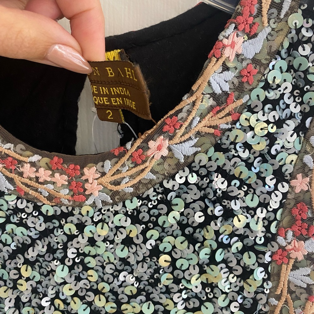 Anthropologie Varun Bahl  NWT Sequin Embellished Embroidered Astronomy SZ 2 - Picture 4 of 9